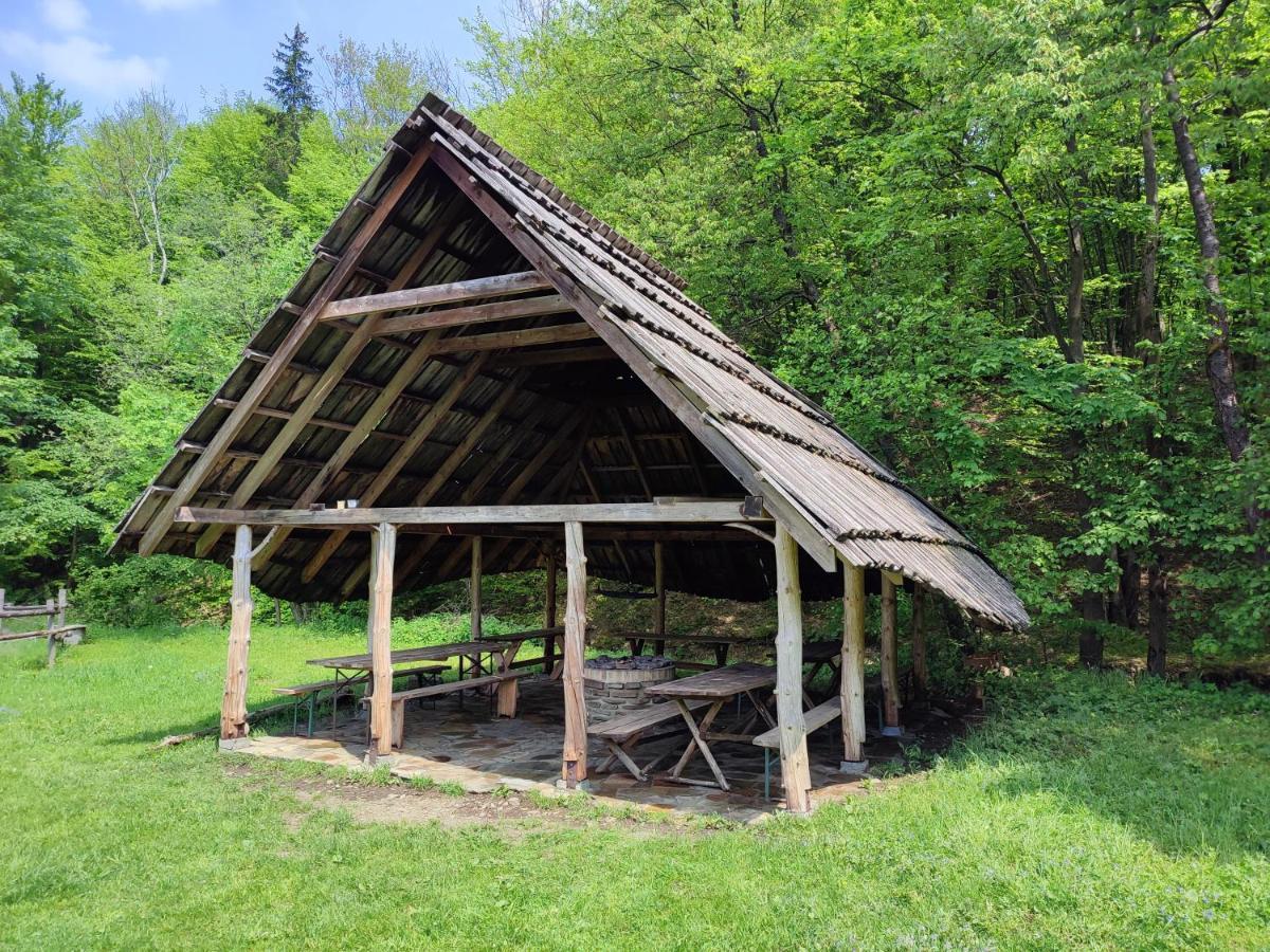 Hotel Hajstra Krempna Zewnętrze zdjęcie